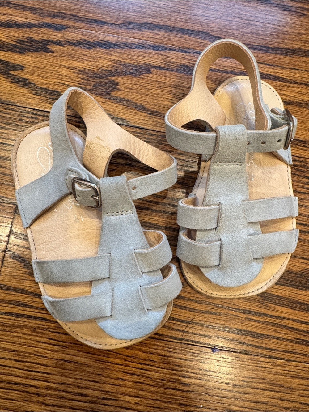 BONPOINT baby suede sandal euro 19/ USA 3.5